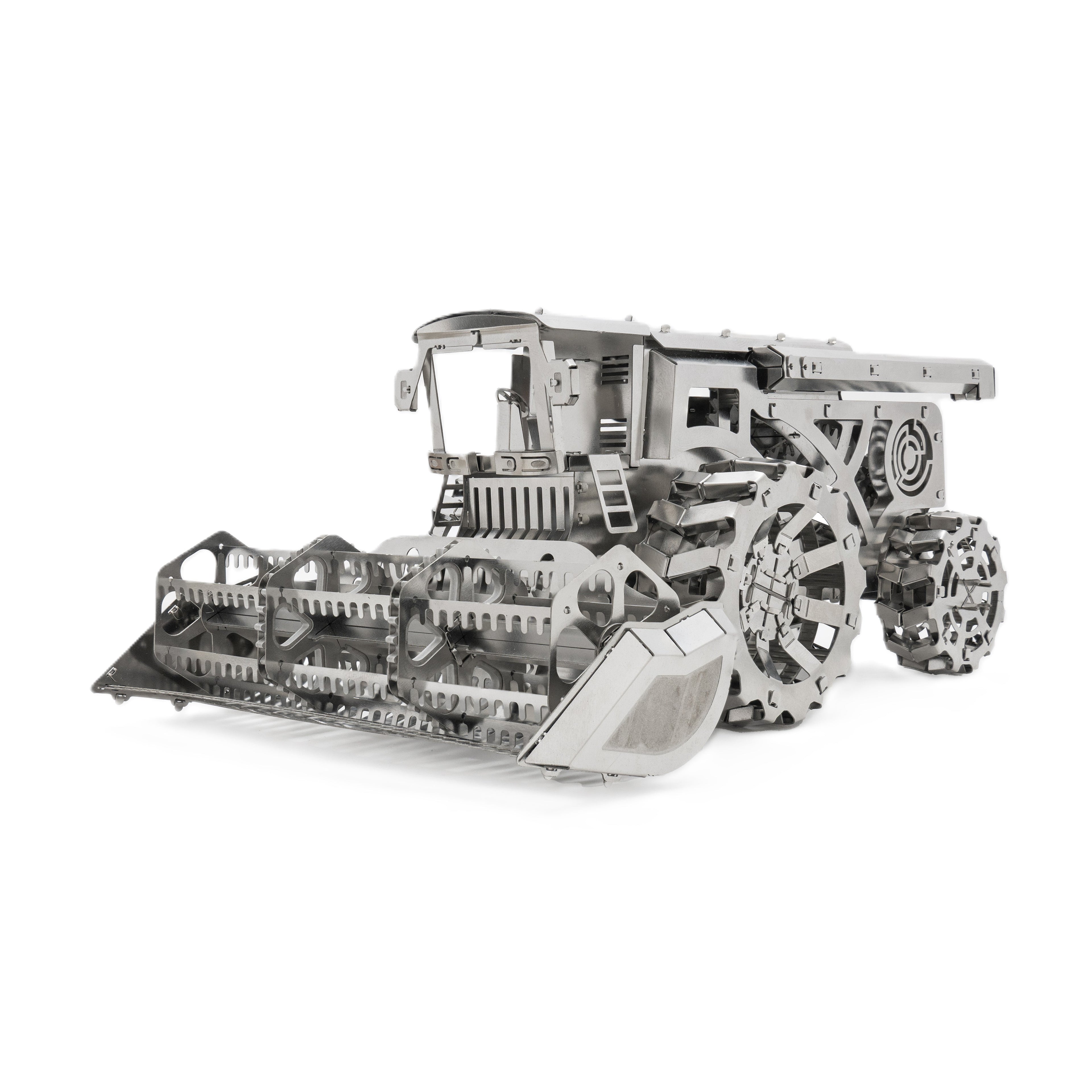 VORACIOUS HARVESTER COMBINE