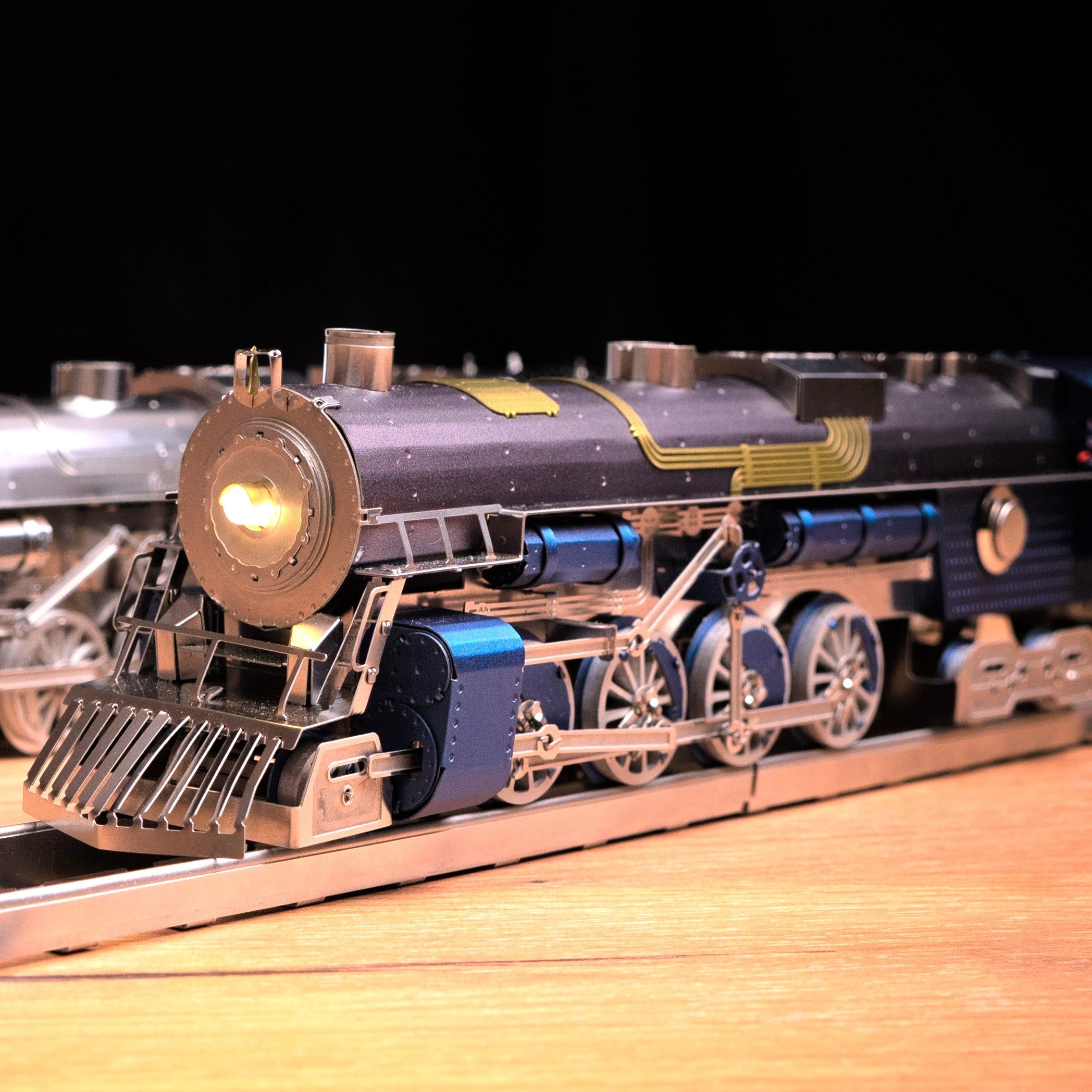 POLAR STEEL Magic Express color version